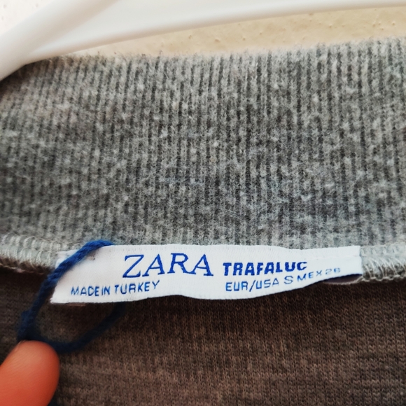 🌵Zara turtle neck crop top - Picture 3 of 4